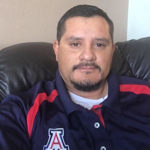 Meet your Posher, Emmanuel